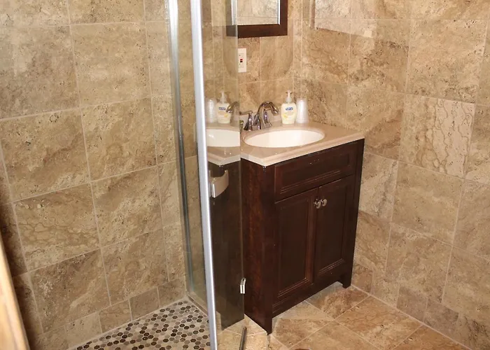 Shawnee Trails Lodging & Suites * Goreville