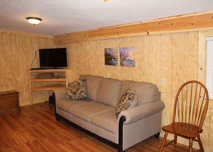 Lodge Shawnee Trails Lodging & Suites
